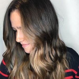 Meet your Posher, Posh